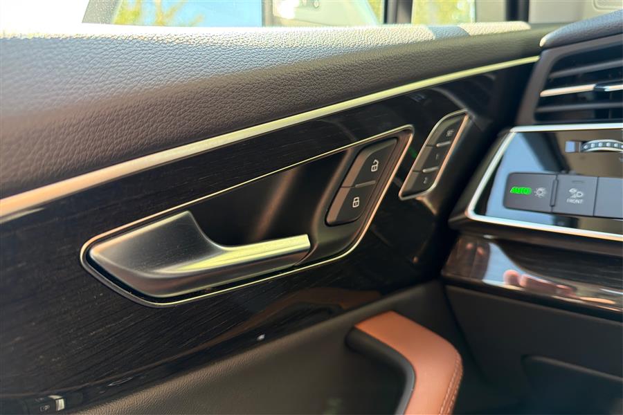 2024 Audi Q7 Premium Plus 45 photo 32