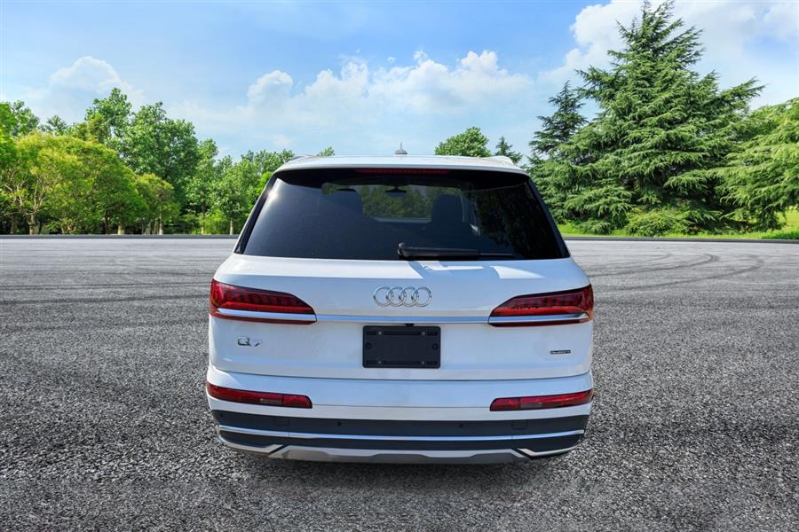 2024 Audi Q7 Premium Plus 45 photo 5