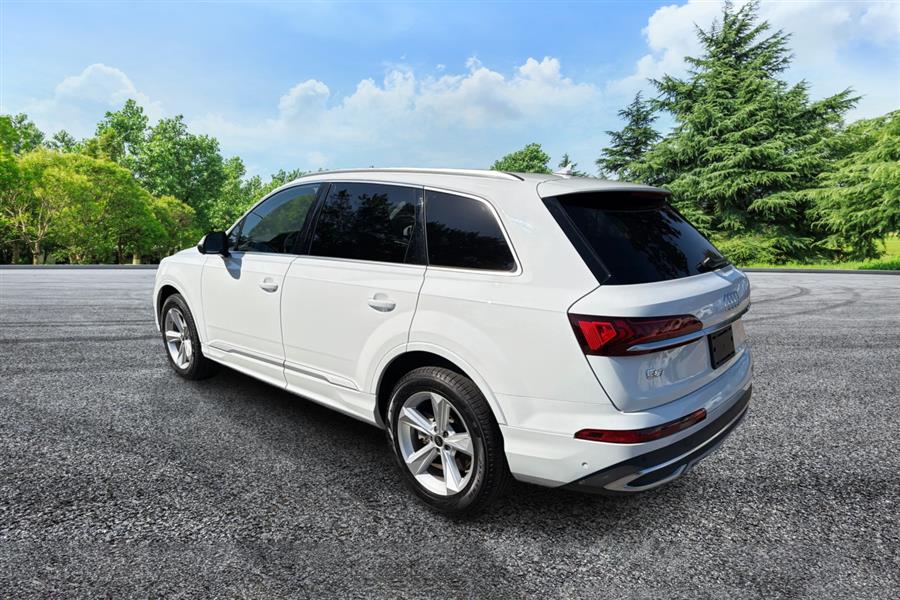 2024 Audi Q7 Premium Plus 45 photo 6