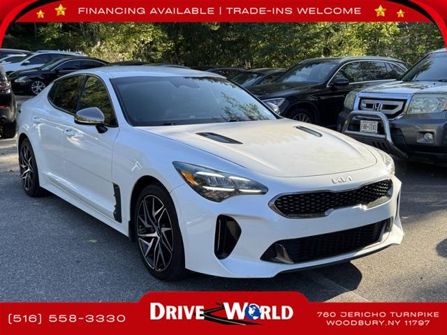 2022 Kia Stinger GT-Line photo 3