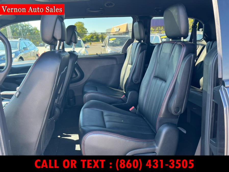 2018 Dodge Grand Caravan GT photo 12