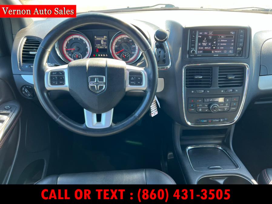 2018 Dodge Grand Caravan GT photo 25