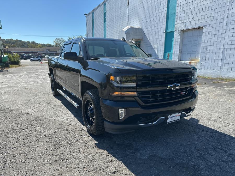 2018 Chevrolet Silverado 1500 4WD Crew Cab 143.5" LT w/2LT, available for sale in Milford, Connecticut | Dealertown Auto Wholesalers. Milford, Connecticut 2018 Chevrolet Silverado 1500 4WD Crew Cab 143.5" LT w/2LT, available for sale in Milford, Connecticut | Dealertown Auto Wholesalers. Milford, Connecticut
