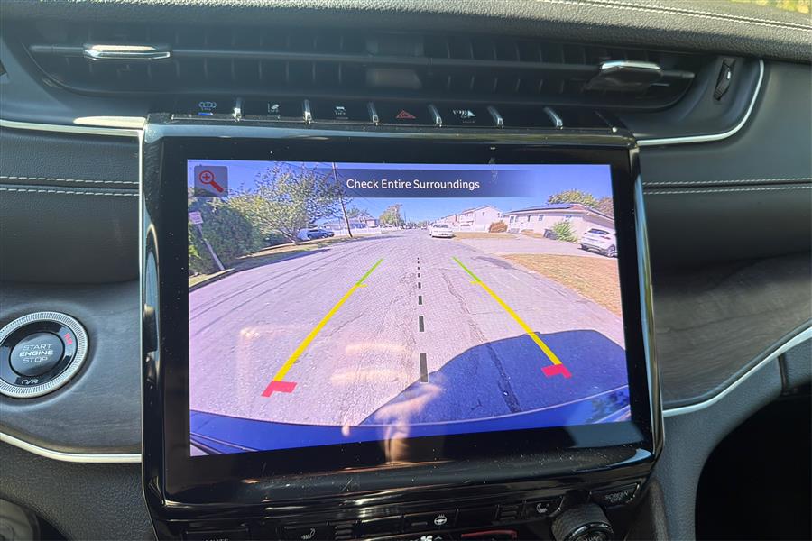 2024 Jeep Cherokee Limited 4xe photo 29