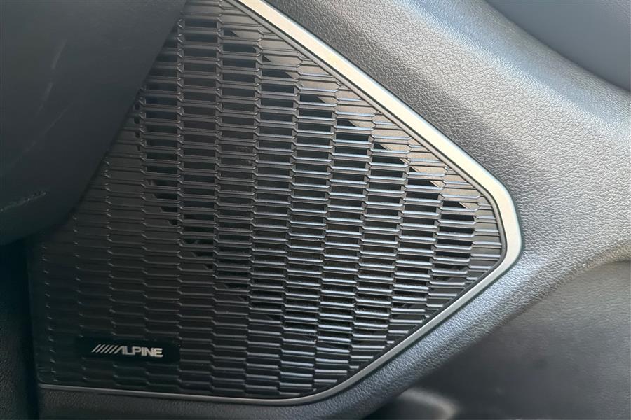 2024 Jeep Cherokee Limited 4xe photo 32