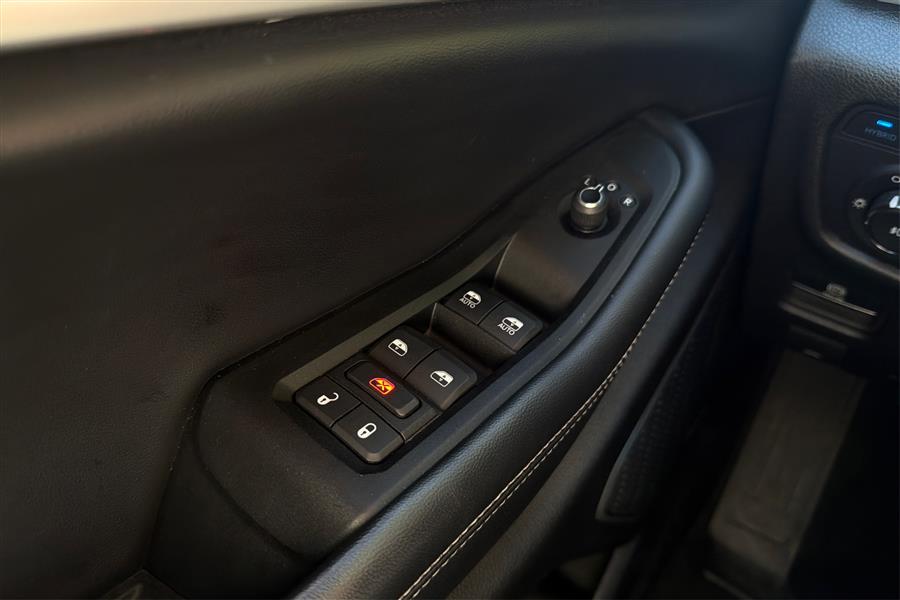 2024 Jeep Cherokee Limited 4xe photo 34