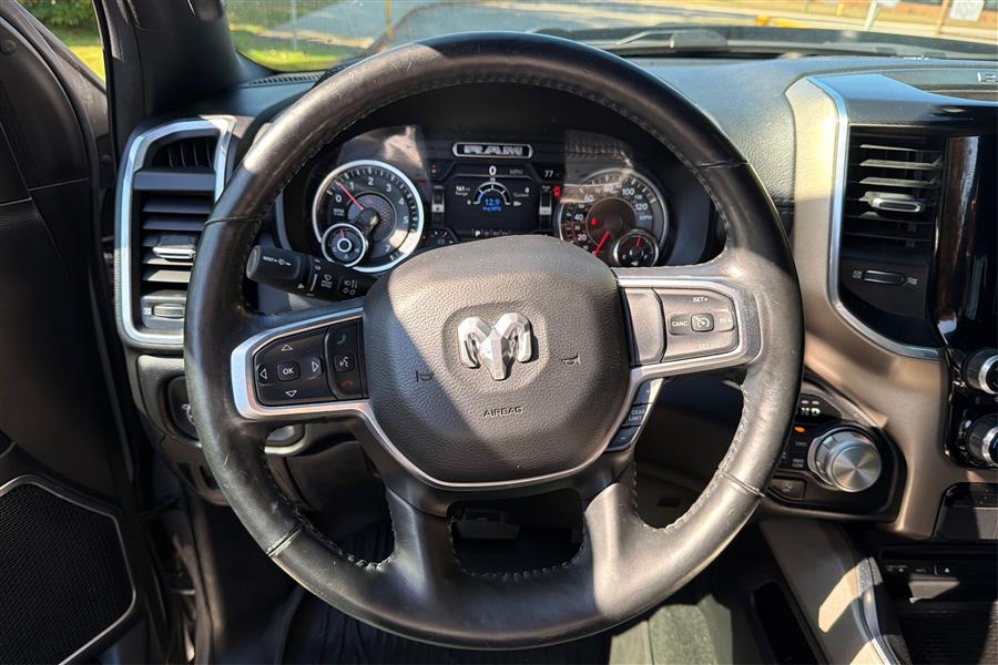 2019 Ram 1500 Laramie photo 15