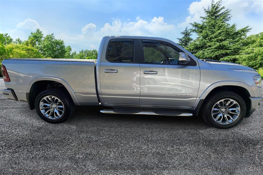 2019 Ram 1500 Laramie photo 3