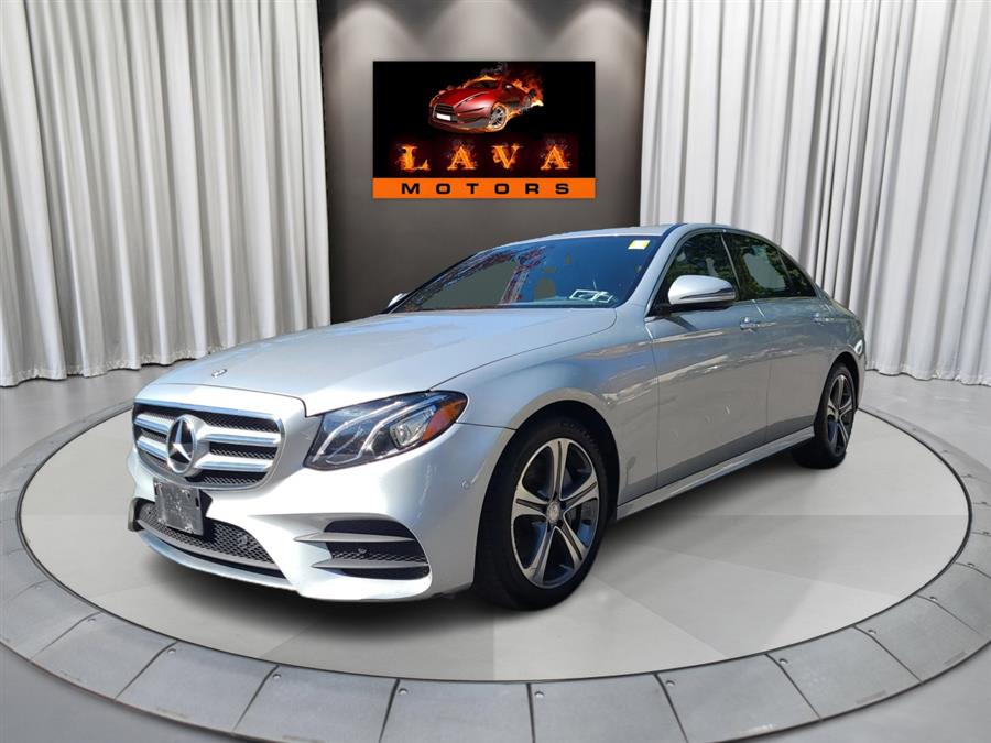 2017 Mercedes Benz E 300 4MATIC Sedan photo 3