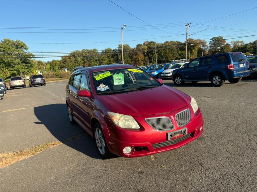 2006 Pontiac Vibe 4dr HB AWD, available for sale in East Windsor, Connecticut | CT Car Co LLC. East Windsor, Connecticut