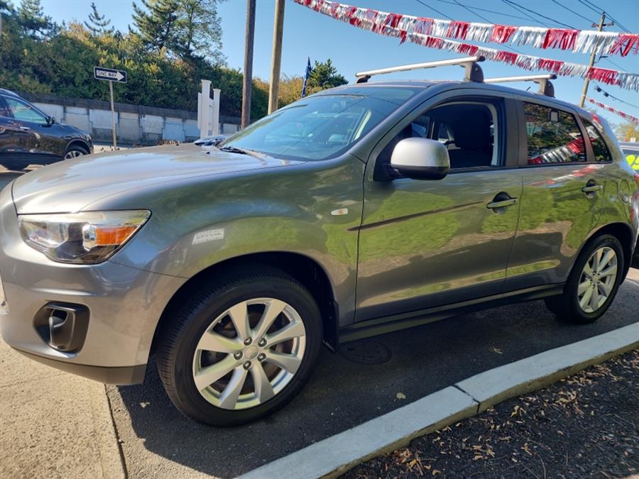 2015 Mitsubishi Outlander Sport ES photo 11