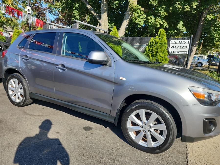 2015 Mitsubishi Outlander Sport ES photo 10