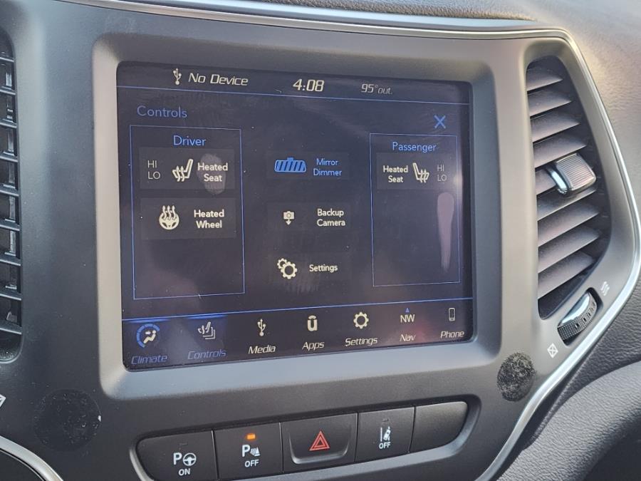 2023 Jeep Cherokee Altitude Lux 4x4, available for sale in Newark, New Jersey | Champion Auto Sales. Newark, New Jersey 2023 Jeep Cherokee Altitude Lux 4x4, available for sale in Newark, New Jersey | Champion Auto Sales. Newark, New Jersey