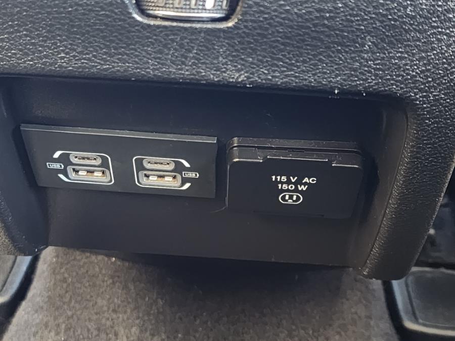 2023 Jeep Cherokee Altitude Lux 4x4, available for sale in Newark, New Jersey | Champion Auto Sales. Newark, New Jersey 2023 Jeep Cherokee Altitude Lux 4x4, available for sale in Newark, New Jersey | Champion Auto Sales. Newark, New Jersey