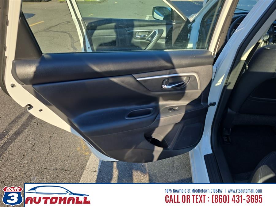2017 Nissan Altima 2.5 SR Sedan, available for sale in Middletown, Connecticut | RT 3 AUTO MALL LLC. Middletown, Connecticut 2017 Nissan Altima 2.5 SR Sedan, available for sale in Middletown, Connecticut | RT 3 AUTO MALL LLC. Middletown, Connecticut
