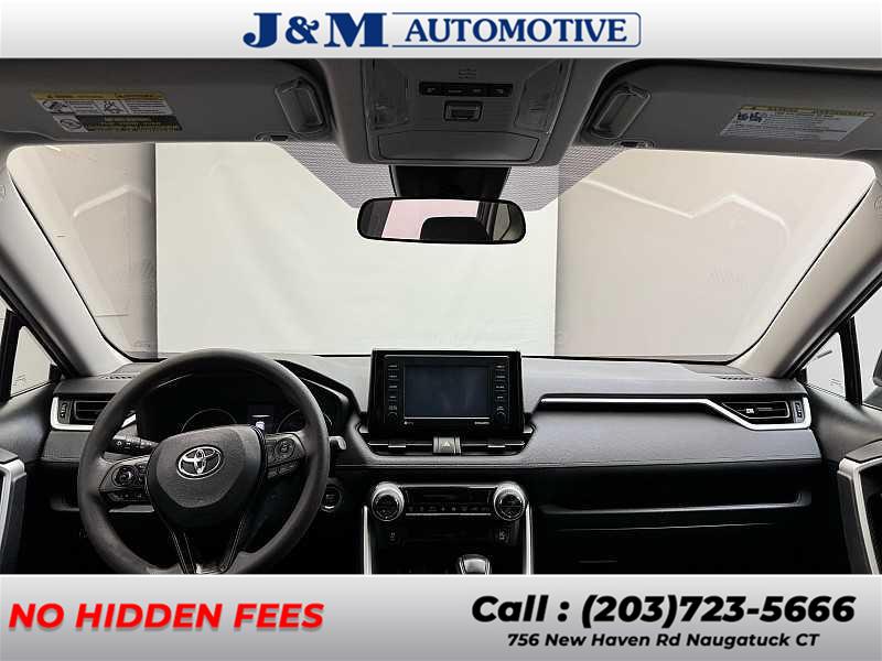 2020 Toyota Rav4 XLE, available for sale in Naugatuck, Connecticut | J&M Automotive Sls&Svc LLC. Naugatuck, Connecticut 2020 Toyota Rav4 XLE, available for sale in Naugatuck, Connecticut | J&M Automotive Sls&Svc LLC. Naugatuck, Connecticut