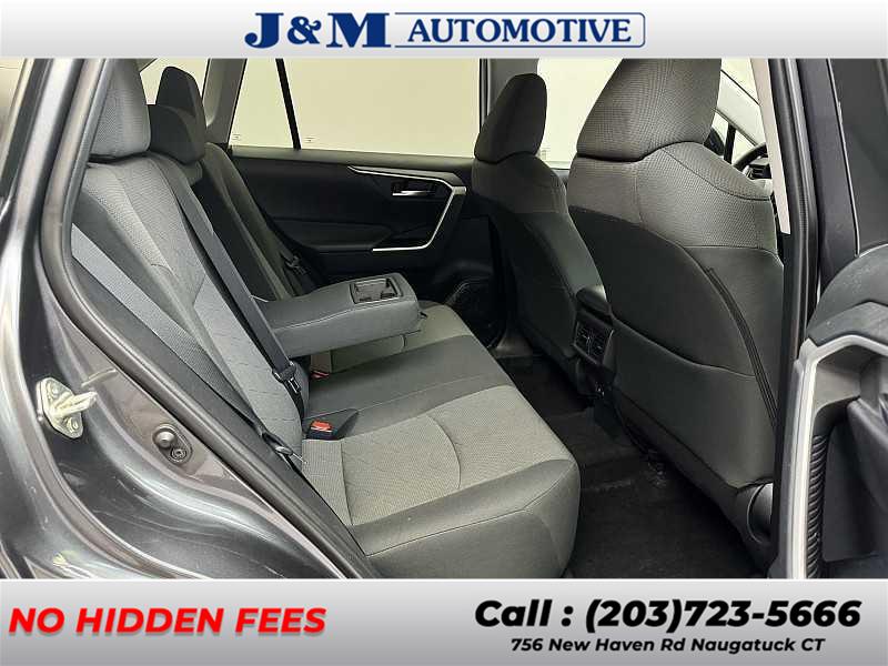 2020 Toyota Rav4 XLE, available for sale in Naugatuck, Connecticut | J&M Automotive Sls&Svc LLC. Naugatuck, Connecticut 2020 Toyota Rav4 XLE, available for sale in Naugatuck, Connecticut | J&M Automotive Sls&Svc LLC. Naugatuck, Connecticut