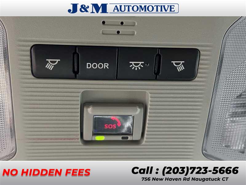 2020 Toyota Rav4 XLE, available for sale in Naugatuck, Connecticut | J&M Automotive Sls&Svc LLC. Naugatuck, Connecticut 2020 Toyota Rav4 XLE, available for sale in Naugatuck, Connecticut | J&M Automotive Sls&Svc LLC. Naugatuck, Connecticut