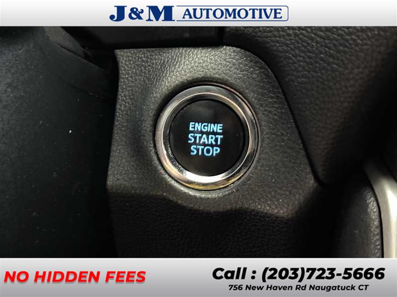 2020 Toyota Rav4 XLE, available for sale in Naugatuck, Connecticut | J&M Automotive Sls&Svc LLC. Naugatuck, Connecticut 2020 Toyota Rav4 XLE, available for sale in Naugatuck, Connecticut | J&M Automotive Sls&Svc LLC. Naugatuck, Connecticut