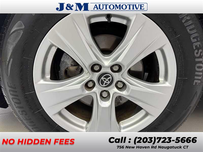 2020 Toyota Rav4 XLE, available for sale in Naugatuck, Connecticut | J&M Automotive Sls&Svc LLC. Naugatuck, Connecticut 2020 Toyota Rav4 XLE, available for sale in Naugatuck, Connecticut | J&M Automotive Sls&Svc LLC. Naugatuck, Connecticut
