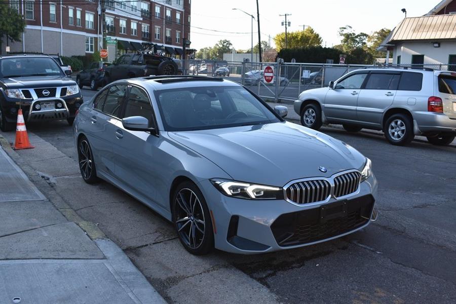 2024 Bmw 330i photo 2