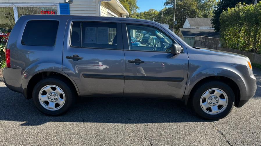 2014 Honda Pilot 4WD 4dr LX, available for sale in New Milford, Connecticut | New Milford Auto Sales. New Milford, Connecticut 2014 Honda Pilot 4WD 4dr LX, available for sale in New Milford, Connecticut | New Milford Auto Sales. New Milford, Connecticut