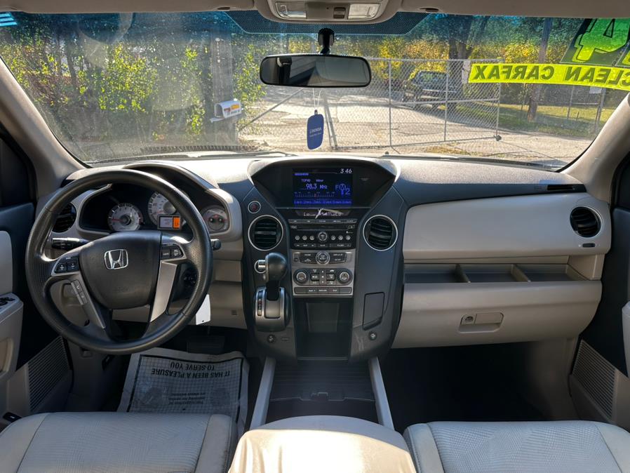 2014 Honda Pilot 4WD 4dr LX, available for sale in New Milford, Connecticut | New Milford Auto Sales. New Milford, Connecticut 2014 Honda Pilot 4WD 4dr LX, available for sale in New Milford, Connecticut | New Milford Auto Sales. New Milford, Connecticut