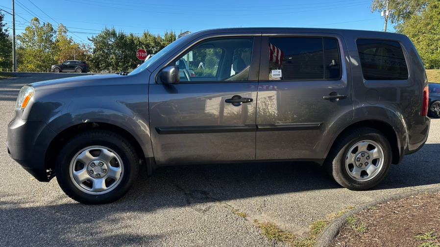2014 Honda Pilot 4WD 4dr LX, available for sale in New Milford, Connecticut | New Milford Auto Sales. New Milford, Connecticut 2014 Honda Pilot 4WD 4dr LX, available for sale in New Milford, Connecticut | New Milford Auto Sales. New Milford, Connecticut