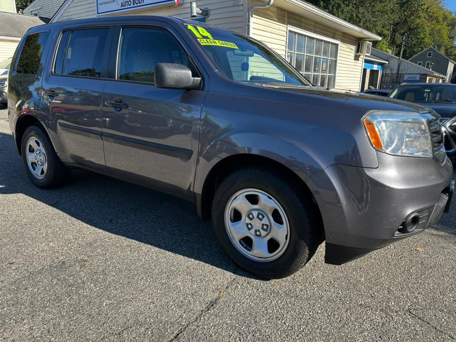 2014 Honda Pilot 4WD 4dr LX, available for sale in New Milford, Connecticut | New Milford Auto Sales. New Milford, Connecticut 2014 Honda Pilot 4WD 4dr LX, available for sale in New Milford, Connecticut | New Milford Auto Sales. New Milford, Connecticut