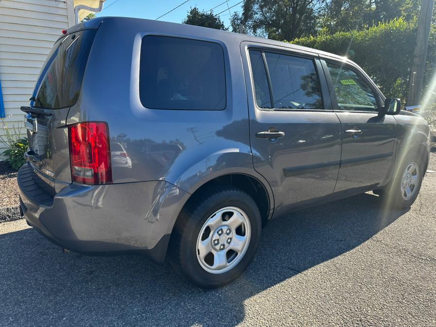 2014 Honda Pilot 4WD 4dr LX, available for sale in New Milford, Connecticut | New Milford Auto Sales. New Milford, Connecticut 2014 Honda Pilot 4WD 4dr LX, available for sale in New Milford, Connecticut | New Milford Auto Sales. New Milford, Connecticut