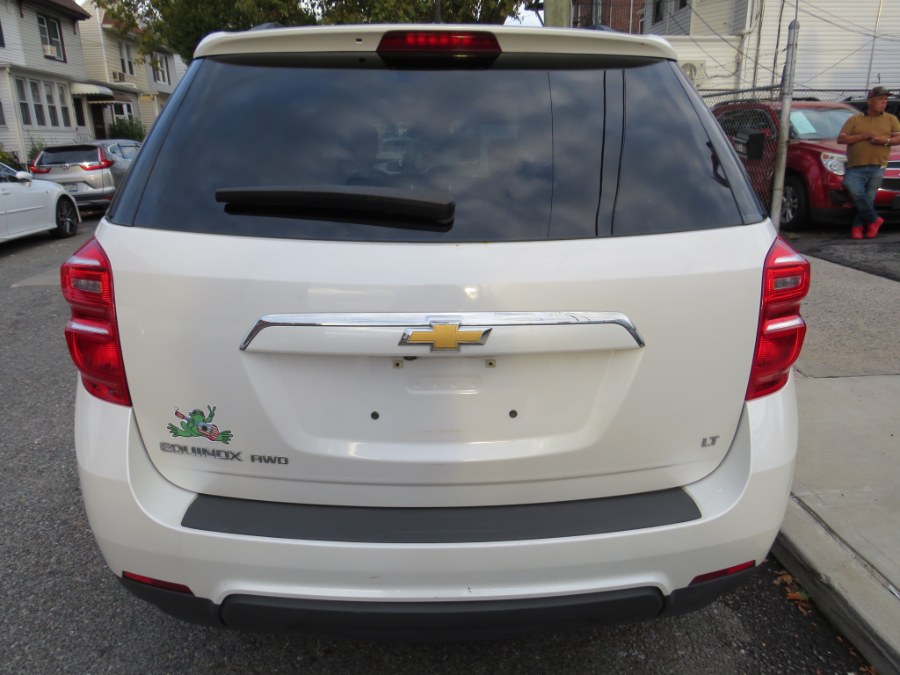 2017 Chevrolet Equinox LT photo 4