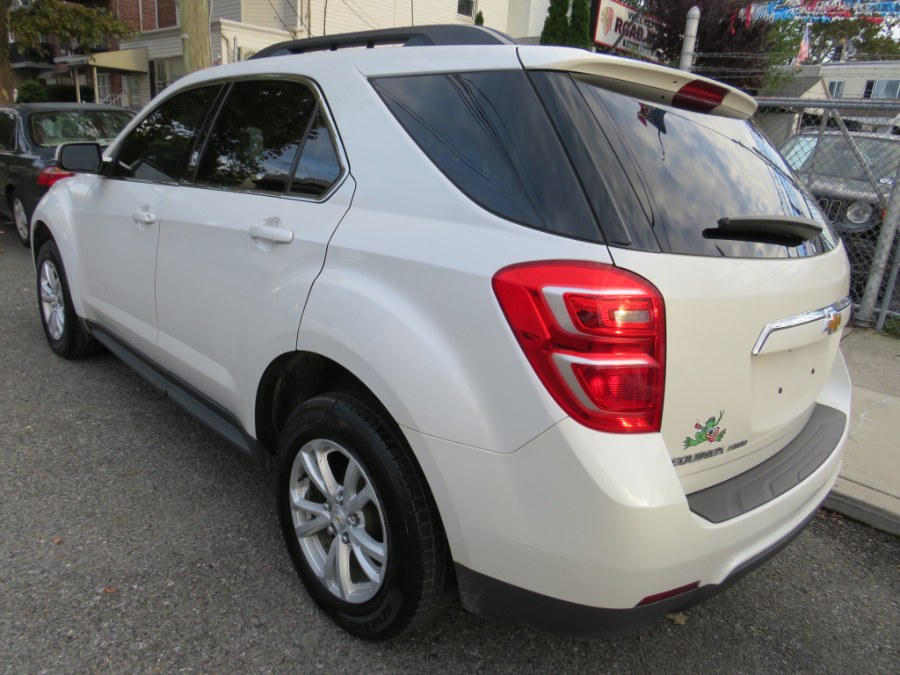 2017 Chevrolet Equinox LT photo 3