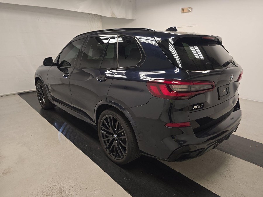 2022 BMW X5 sDrive40i Sports Activity Vehicle, available for sale in Franklin Square, New York | Luxury Motor Club. Franklin Square, New York 2022 BMW X5 sDrive40i Sports Activity Vehicle, available for sale in Franklin Square, New York | Luxury Motor Club. Franklin Square, New York