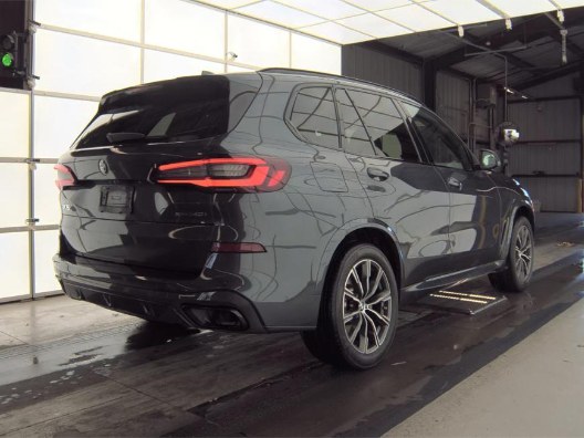 2021 BMW X5 xDrive40i Sports Activity Vehicle, available for sale in Franklin Square, New York | Luxury Motor Club. Franklin Square, New York 2021 BMW X5 xDrive40i Sports Activity Vehicle, available for sale in Franklin Square, New York | Luxury Motor Club. Franklin Square, New York