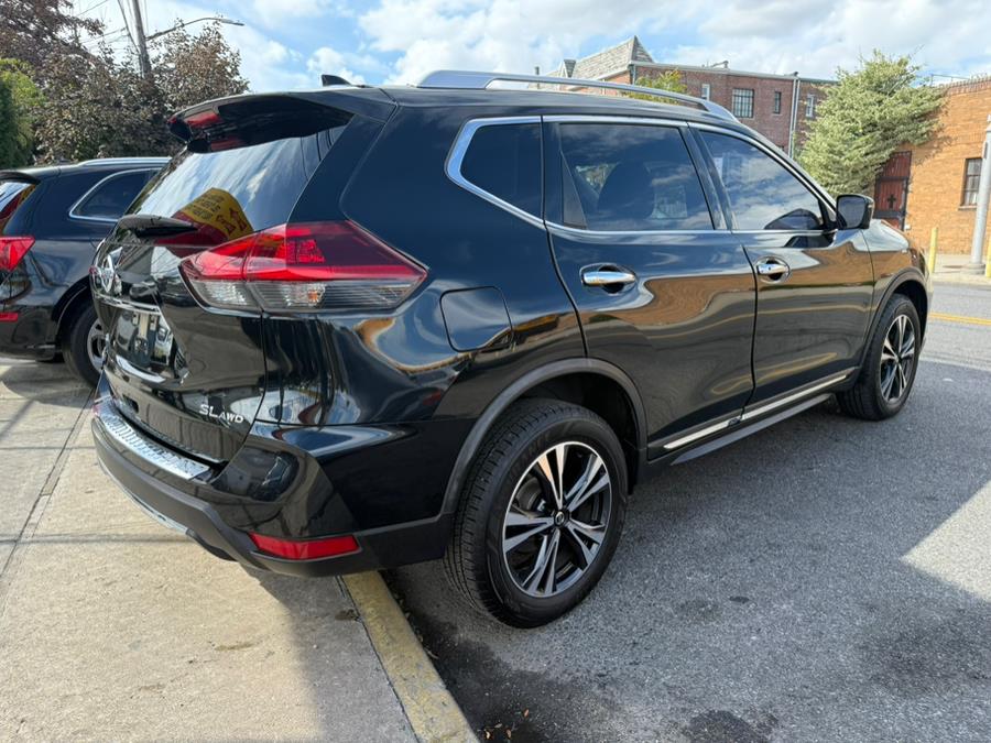 2018 Nissan Rogue SL photo 4