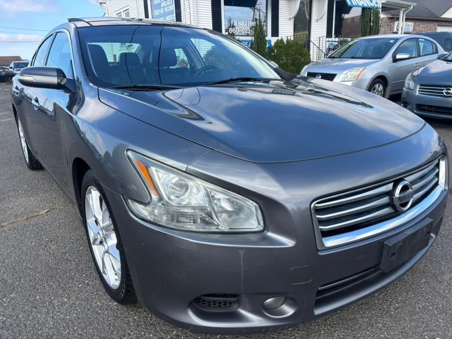 2014 Nissan Maxima 4dr Sdn 3.5 SV w/Premium Pkg, available for sale in East Windsor, Connecticut | A1 Auto Sale LLC. East Windsor, Connecticut