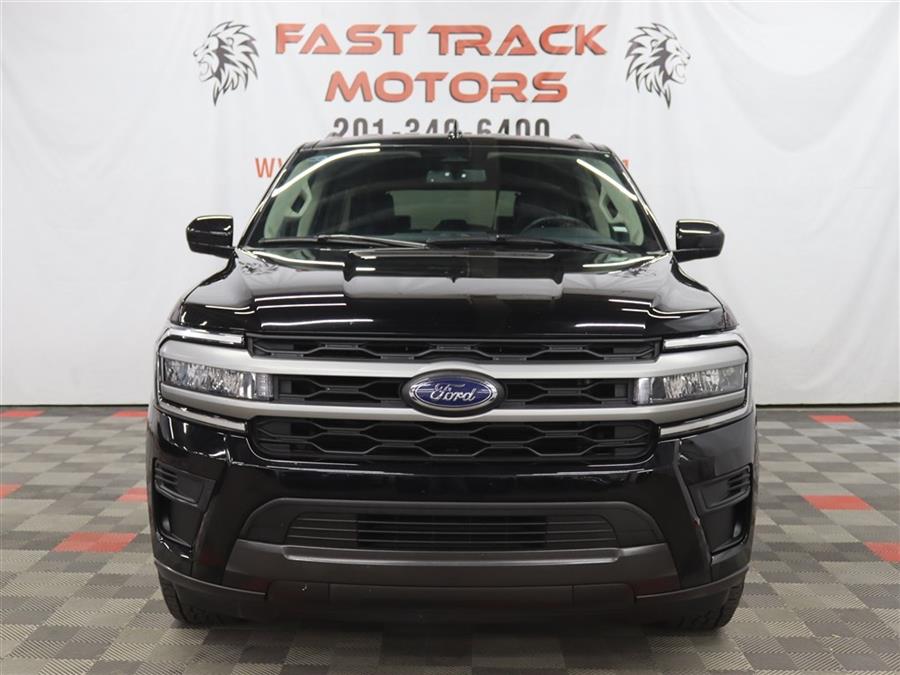 2024 Ford Expedition MAX XLT photo 2