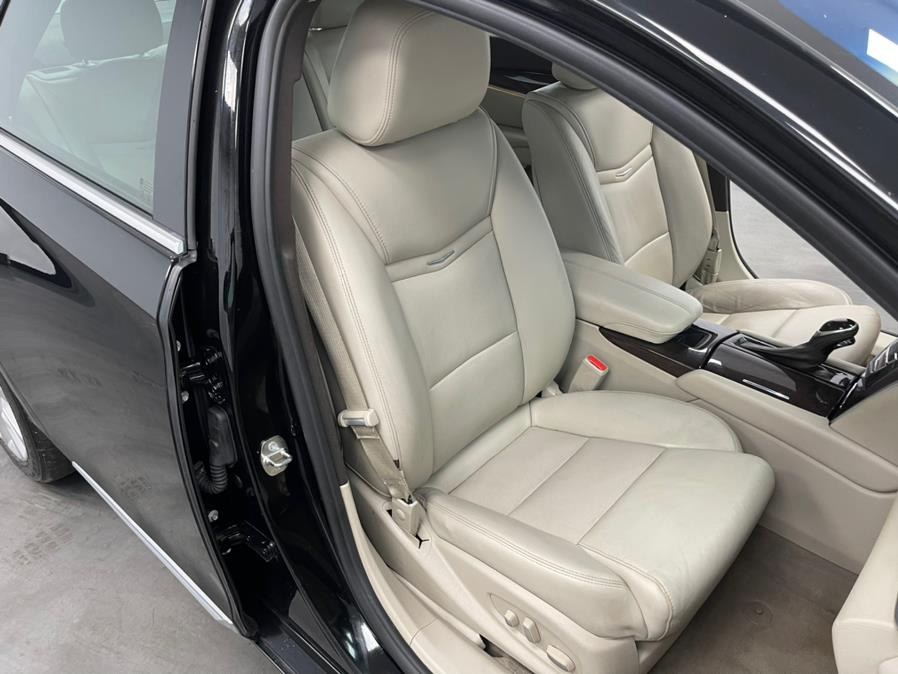 2017 Cadillac XTS 4dr Sdn Luxury FWD, available for sale in Elizabeth, New Jersey | M Auto Group. Elizabeth, New Jersey 2017 Cadillac XTS 4dr Sdn Luxury FWD, available for sale in Elizabeth, New Jersey | M Auto Group. Elizabeth, New Jersey