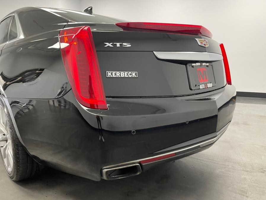 2017 Cadillac XTS 4dr Sdn Luxury FWD, available for sale in Elizabeth, New Jersey | M Auto Group. Elizabeth, New Jersey 2017 Cadillac XTS 4dr Sdn Luxury FWD, available for sale in Elizabeth, New Jersey | M Auto Group. Elizabeth, New Jersey
