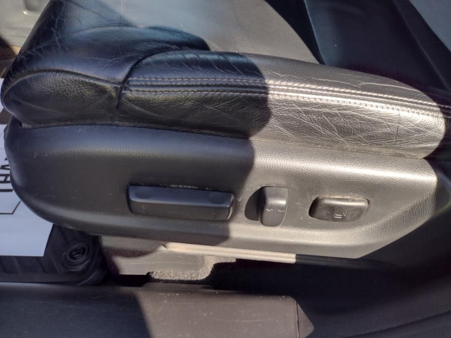2012 Honda CR-V 4WD 5dr EX-L, available for sale in Chicopee, Massachusetts | Matts Auto Mall LLC. Chicopee, Massachusetts 2012 Honda CR-V 4WD 5dr EX-L, available for sale in Chicopee, Massachusetts | Matts Auto Mall LLC. Chicopee, Massachusetts