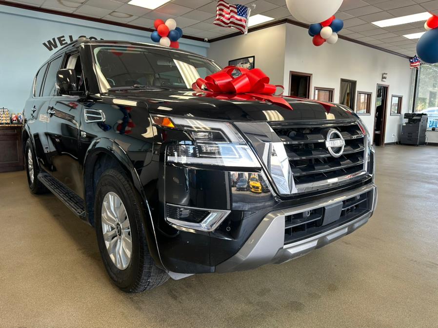 2021 Nissan Armada SV photo 3