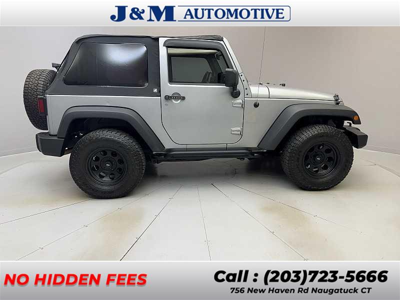 2014 Jeep Wrangler Sport photo 6