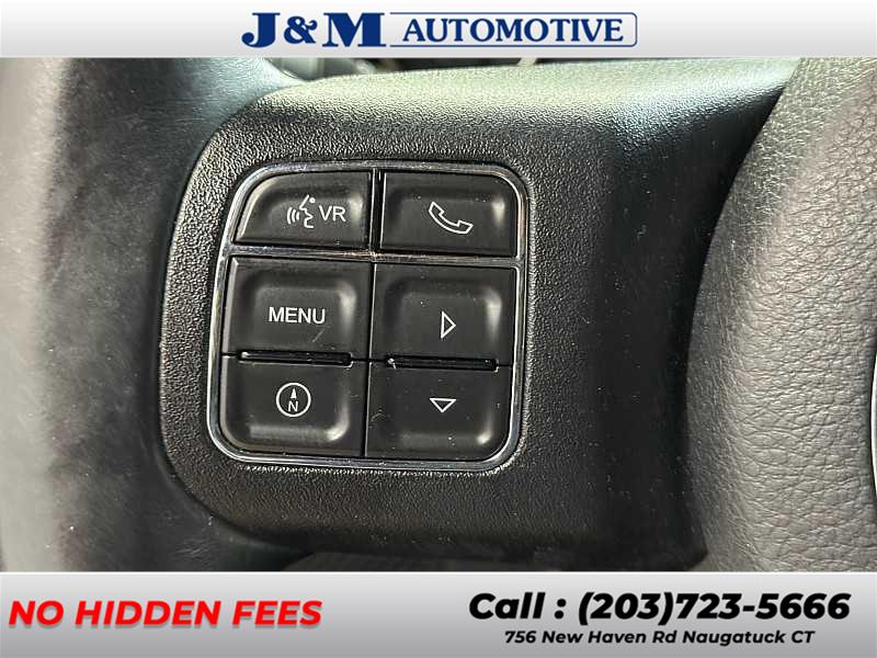 2014 Jeep Wrangler Sport photo 21