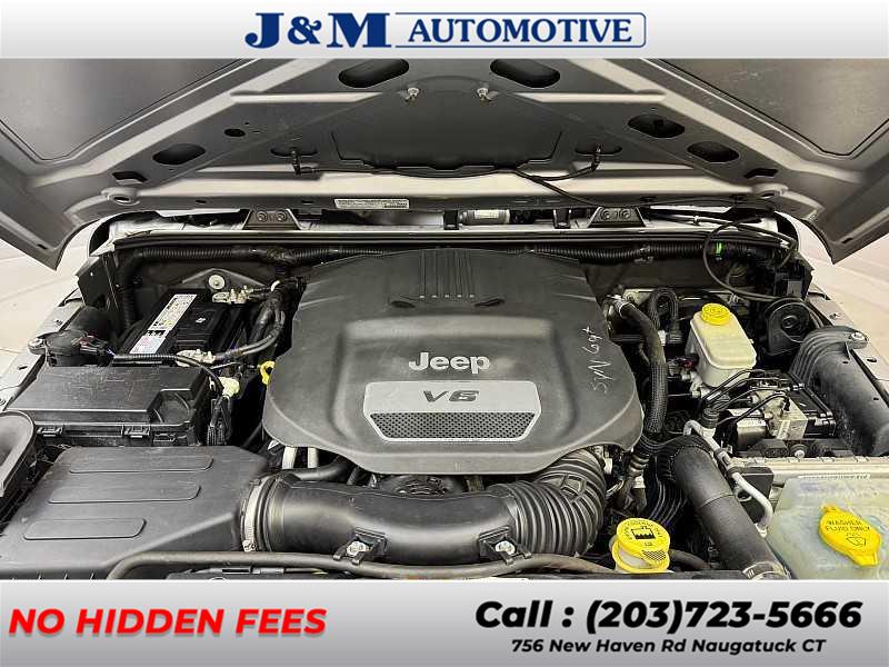 2014 Jeep Wrangler Sport photo 9