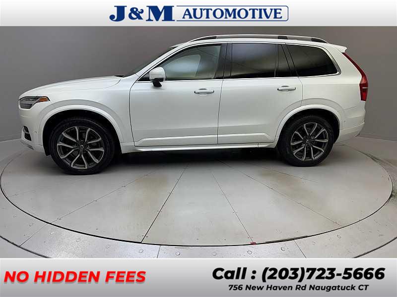 2018 Volvo XC90 Momentum photo 2