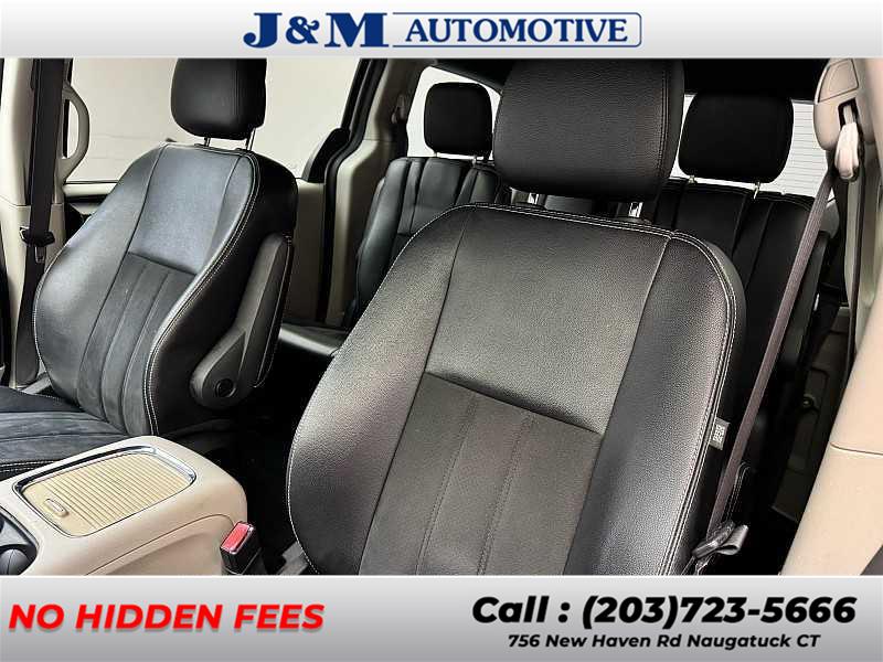 2019 Dodge Grand Caravan SXT photo 13