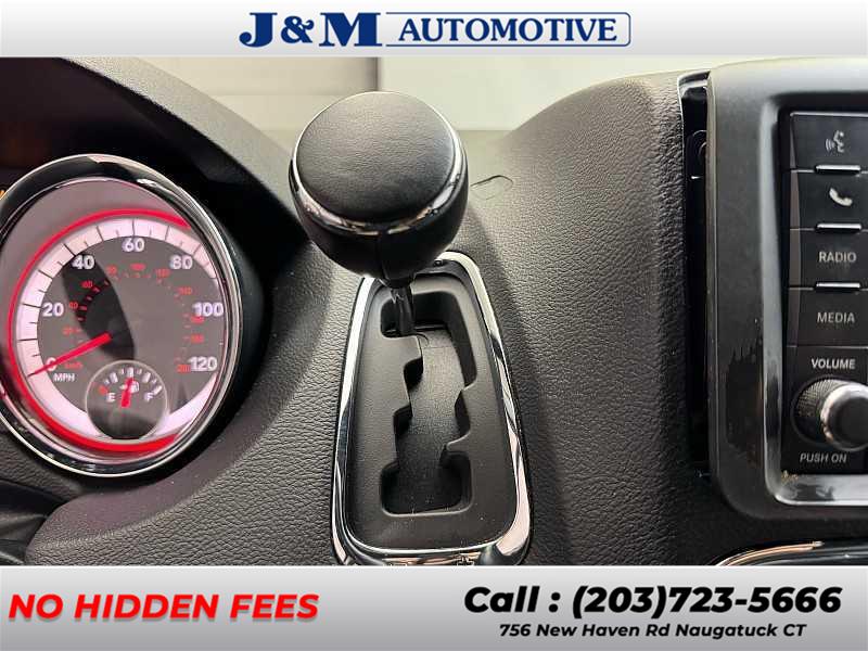 2019 Dodge Grand Caravan SXT photo 26