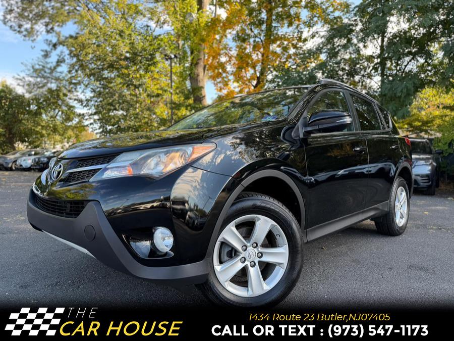 2014 Toyota RAV4 XLE photo 2