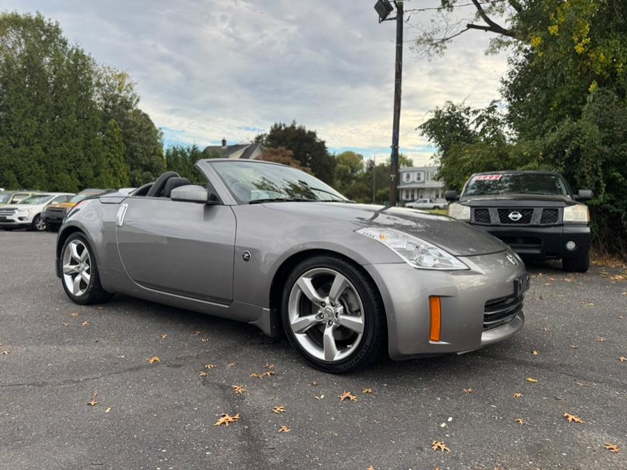 2007 Nissan 350Z 2dr Roadster Auto Grand Touring, available for sale in BURLINGTON, New Jersey | Tri States Auto Group. BURLINGTON, New Jersey