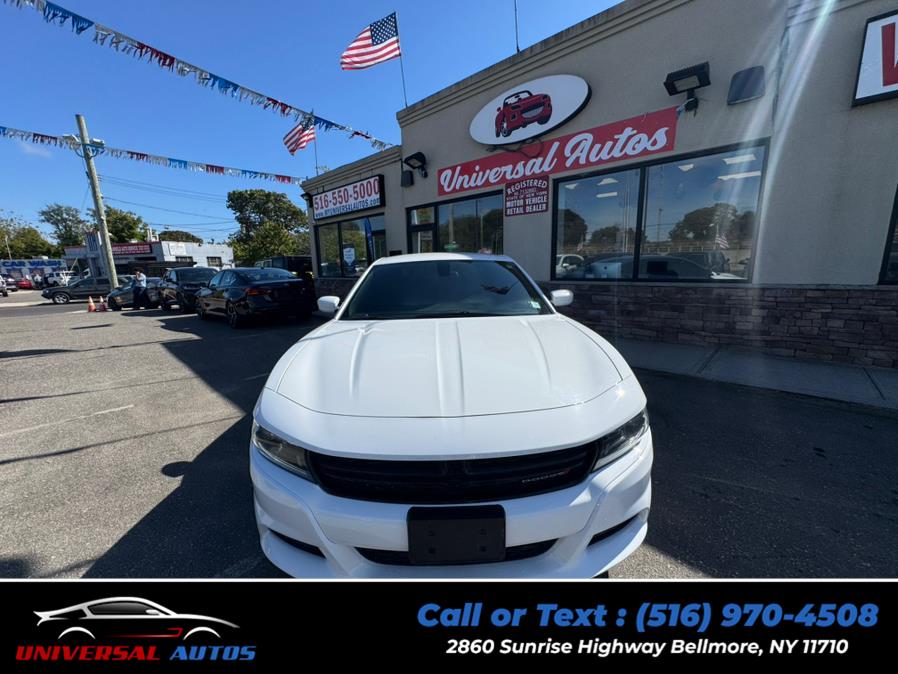 Used 2022 Dodge Charger in Bellmore, New York | Universal Autos. Bellmore, New York